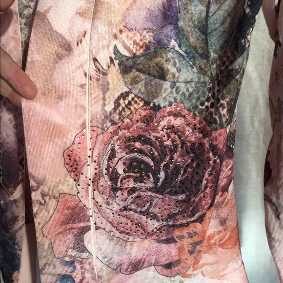 Open cardigan with a lace back - Picture 5 of 7